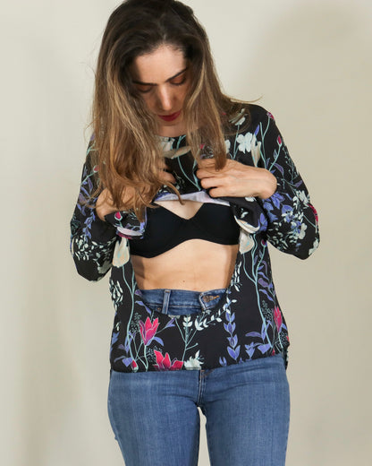 Blusa de lactancia, Ruth negra flores blancas M