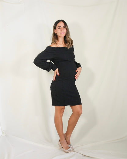 Vestido de maternidad negro corrugado