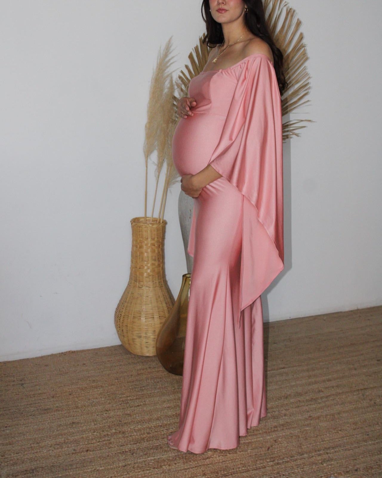 Vestido de maternidad Melissa, rosa salmón brilloso CH y M