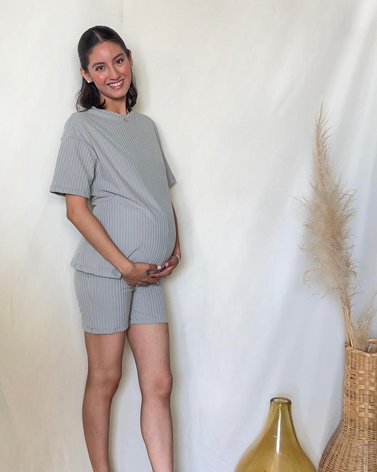 Conjunto de maternidad Mariel, Gris con rayas