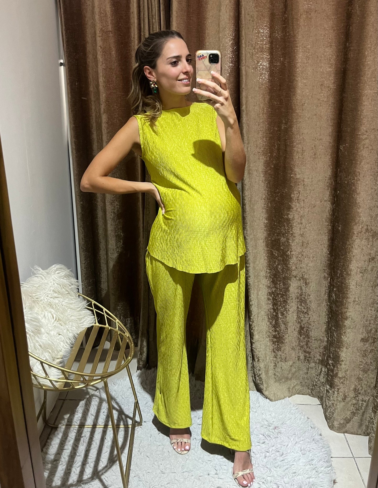Conjunto de maternidad Mayte, verde intenso corrugado XG