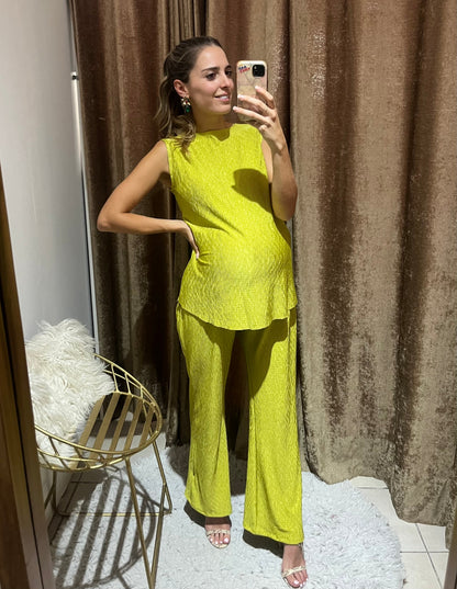 Conjunto de maternidad Mayte, verde intenso corrugado XG