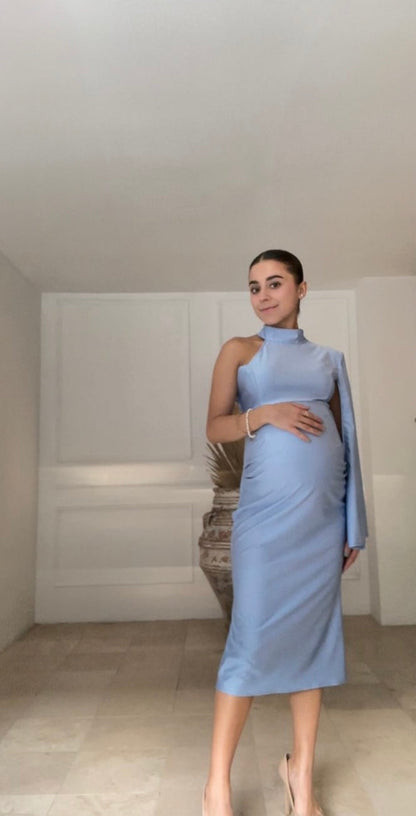 Vestido de maternidad Carola, azul cielo brilloso corto