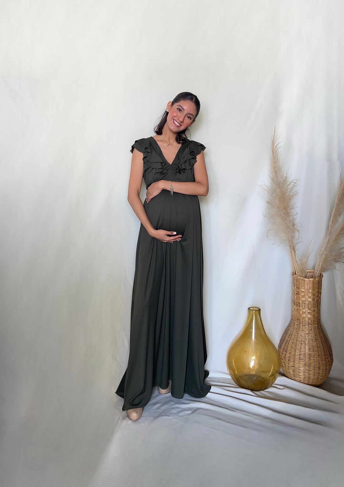 Vestido Xiomara de maternidad y lactancia verde olivo licra